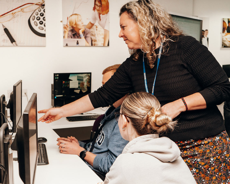 Business and finance courses 01