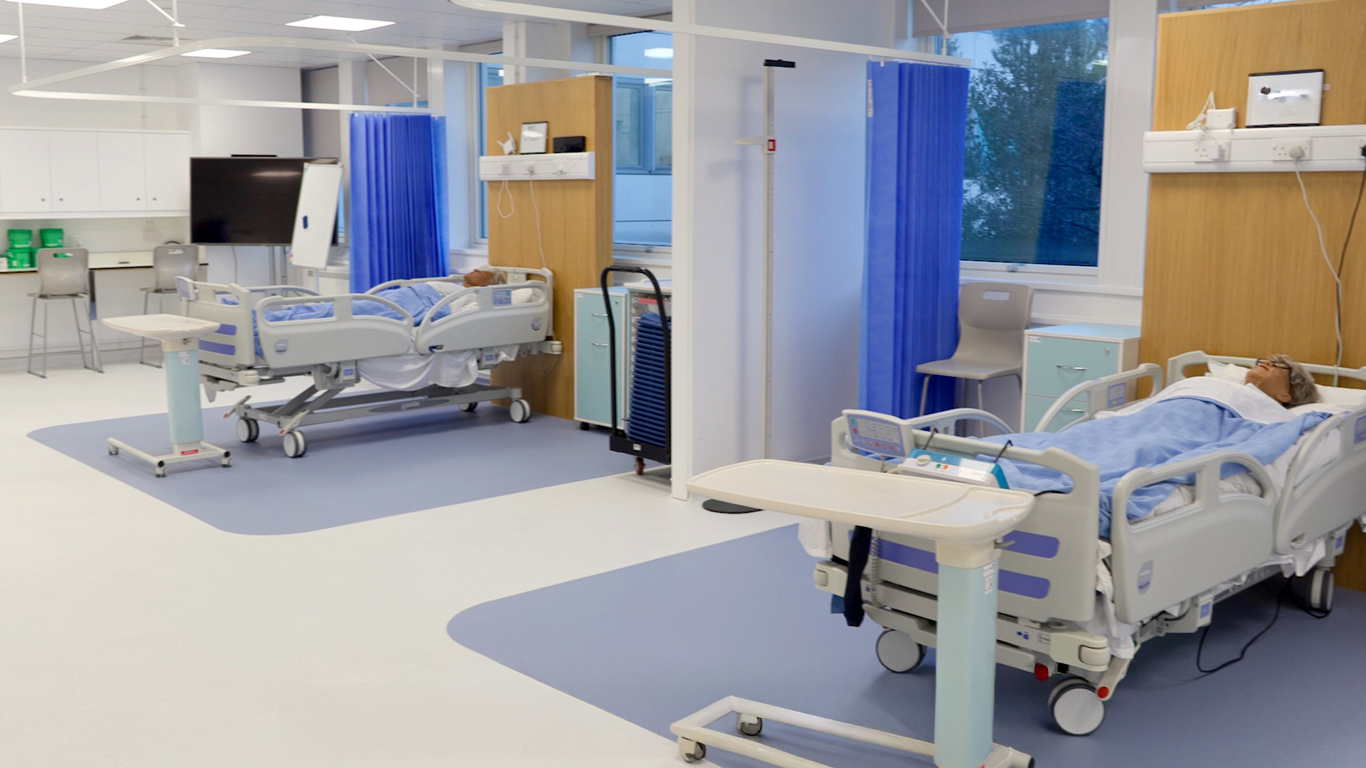 Thumb 5 7 hospital ward